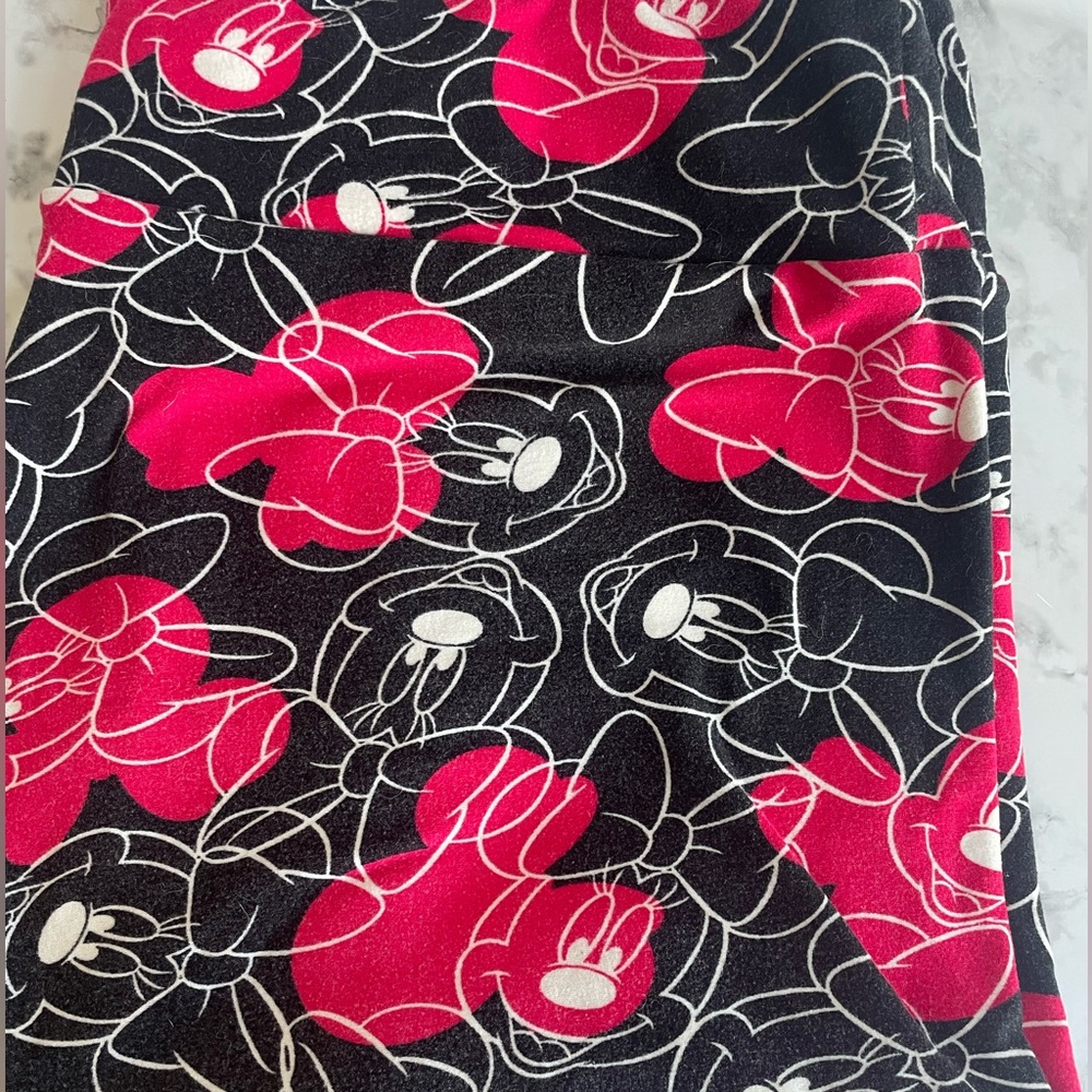 Lula Roe TC Leggings - Picture 2 of 3